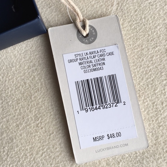 NIB Lucky Brand small tan leather wallet - Picture 4 of 8